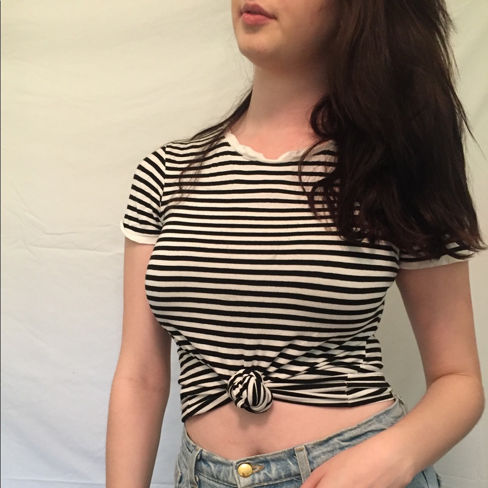 Basic stripped tee